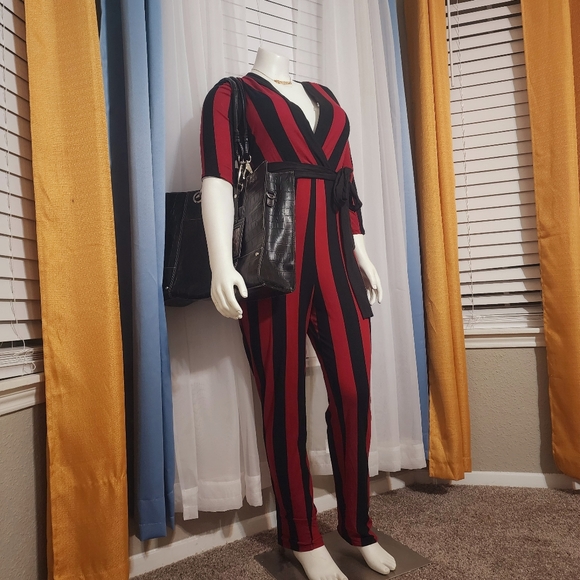 Striped  Long Sleeve Jumpsuit w/belt - Picture 2 of 5